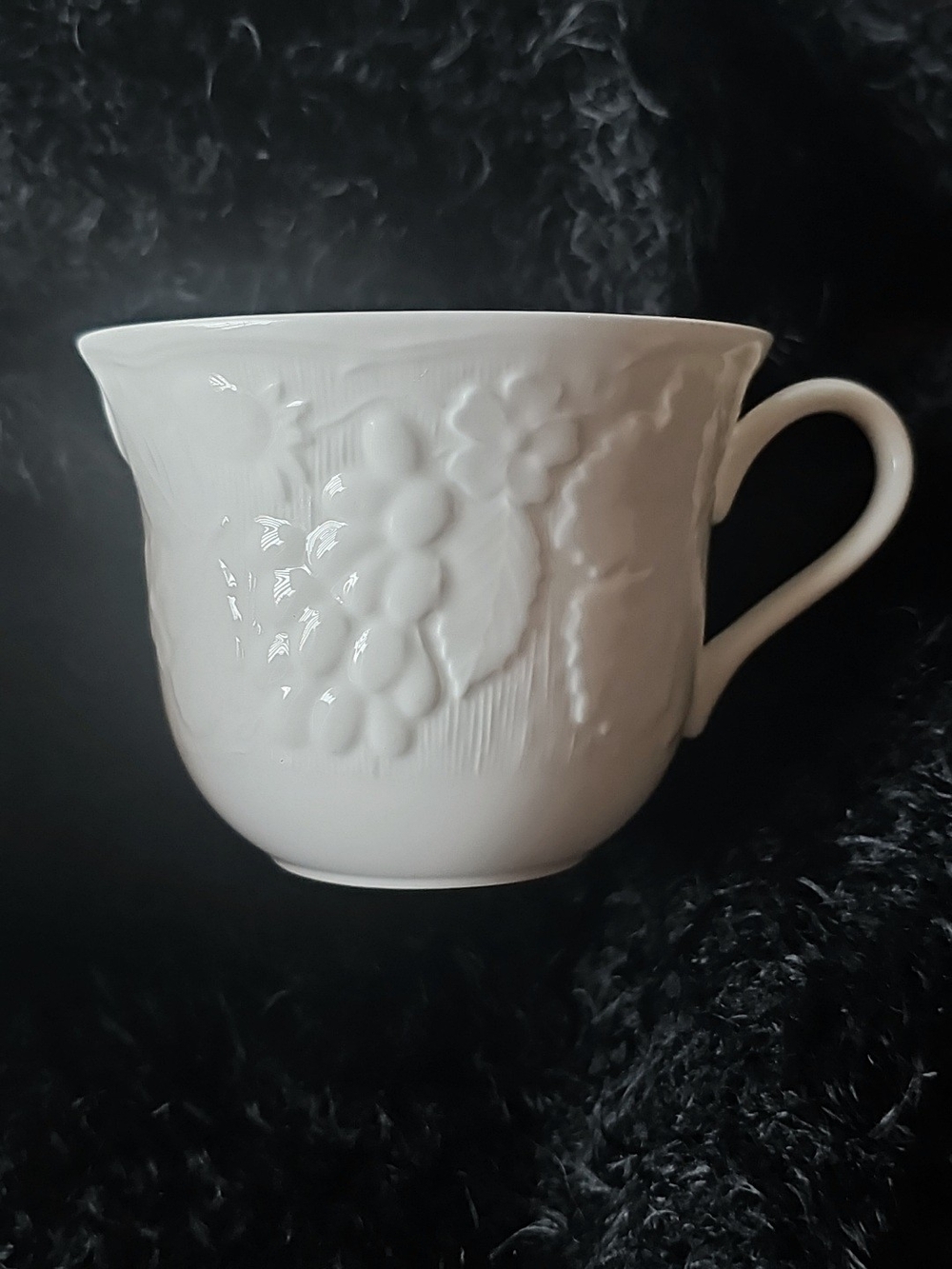 Pair Wedgwood Strawberry & Vine White Embossed Fine China Tea / Coffee Cup